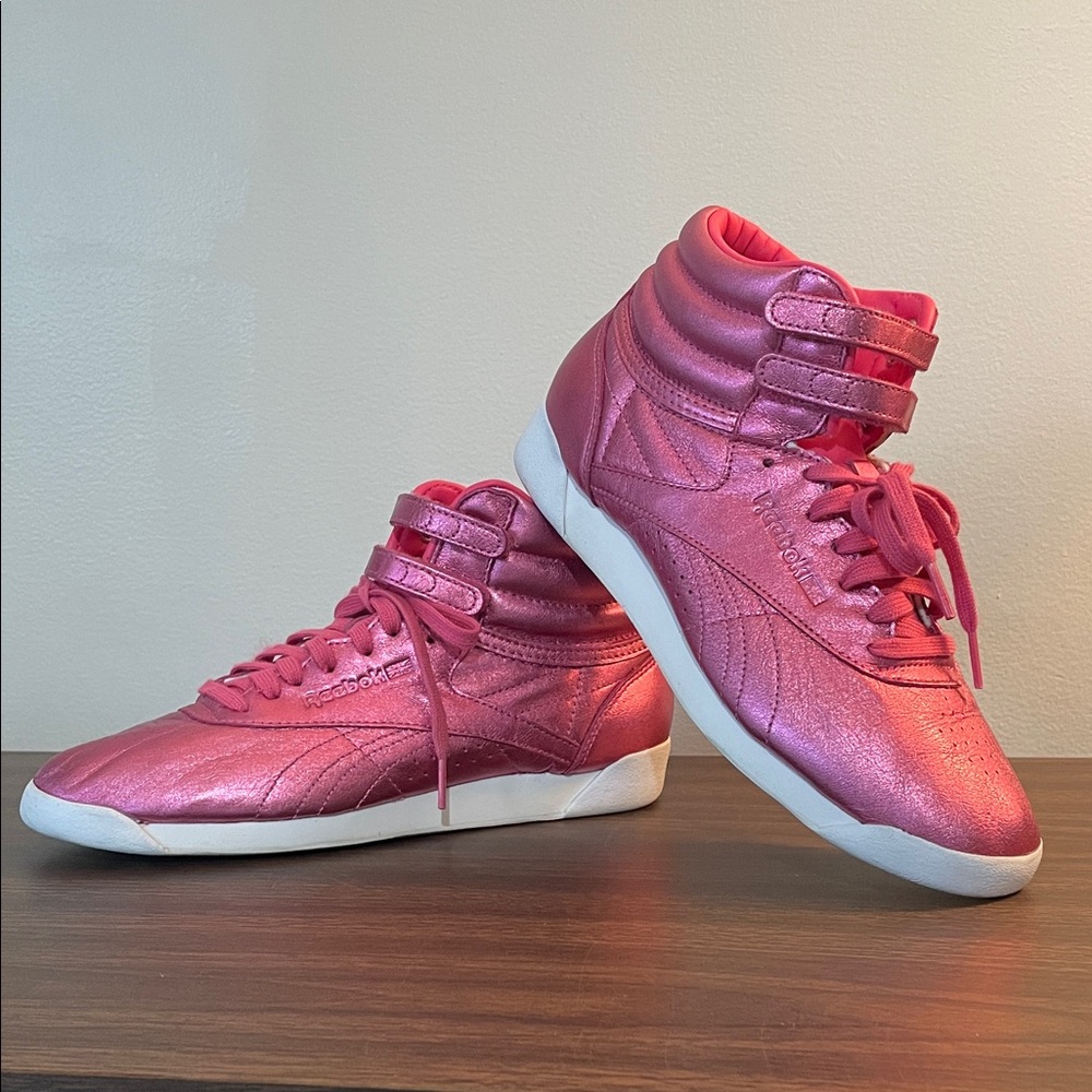 Reebok Women's Shimmering Pink Sneakers